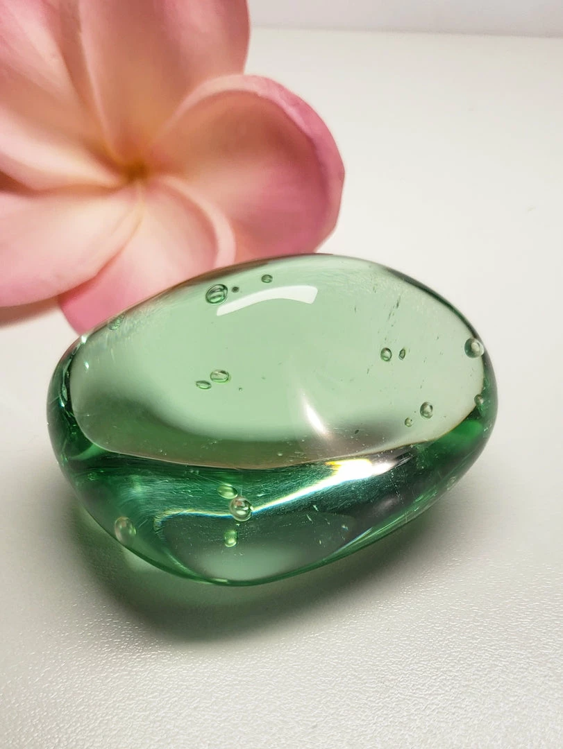 Tools4transformation SPECIAL BUY Green / Light Emerald Shift Andara Crystal Hand Piece 112g