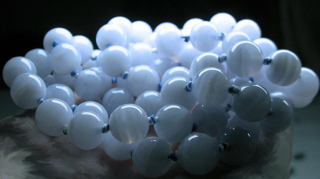 Tools4transformation Agate - Blue Lace Blue Lace Agate EO++ 8+mm 25.5inch