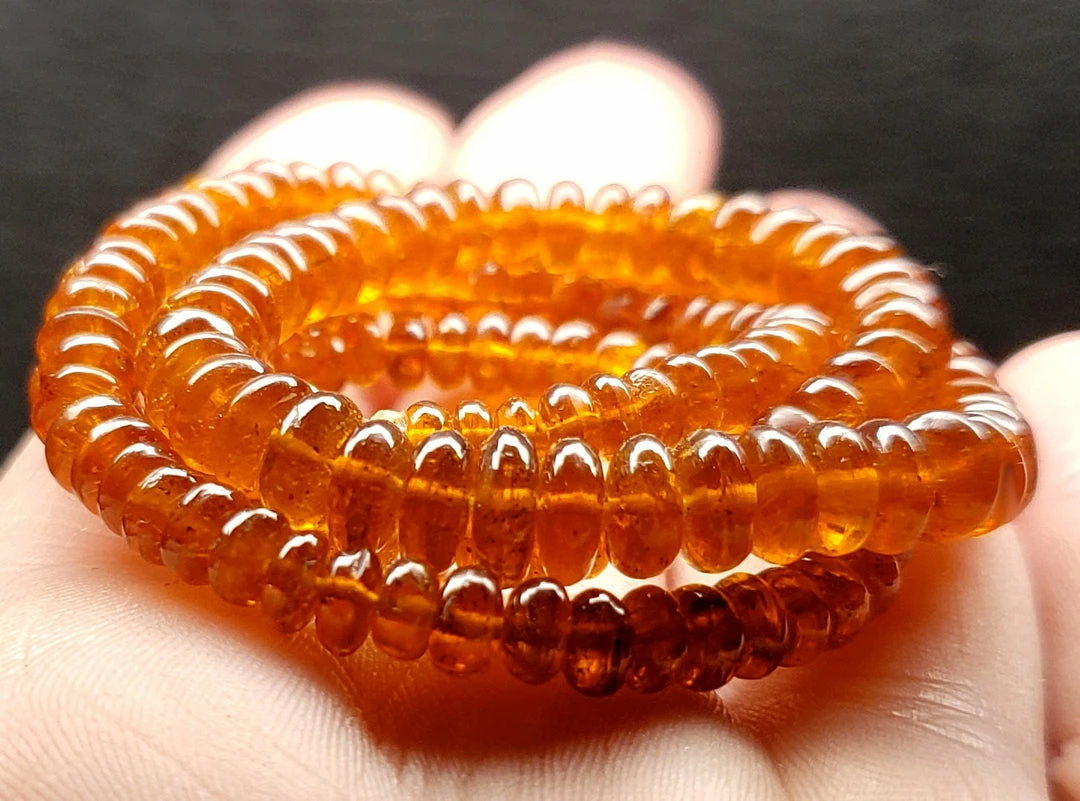 Tools4transformation Kyanite - Orange EO++ 4-7mm 16.25inch 94.6ct