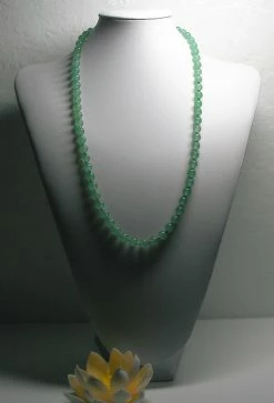 Tools4transformation Light Green Aventurine EO++ 8+mm 25inch Aventurine - Light Green