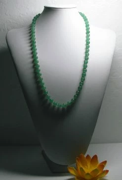 Tools4transformation Light Green Aventurine EO++ 8+mm 25.5inch Aventurine - Light Green