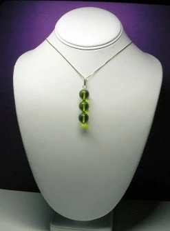 Tools4transformation Green Light Andara Crystal With Gold Pendant (3 X 12mm)