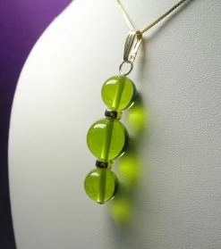 Tools4transformation Pendants Green Light Andara Crystal With Gold Pendant (2 X 10mm & 1 X 12mm)