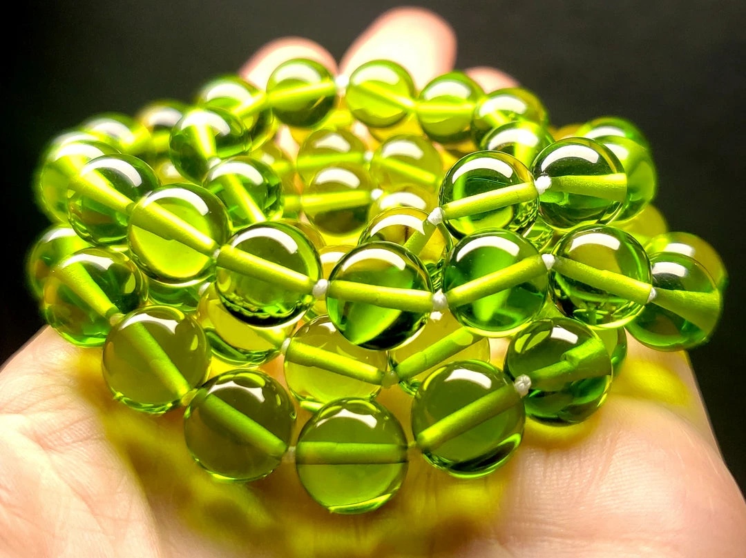 Tools4transformation Green - Light Andara Crystal Necklace 10mm 26.5inch