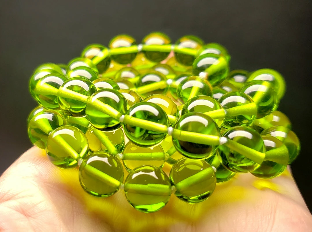 Tools4transformation Green - Light Andara Crystal Necklace 10mm 26.5inch