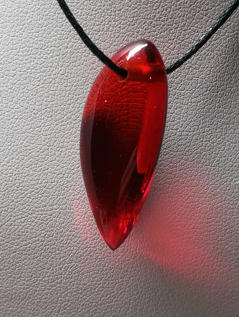 Tools4transformation Red Andara Crystal Simple Wear Pendant