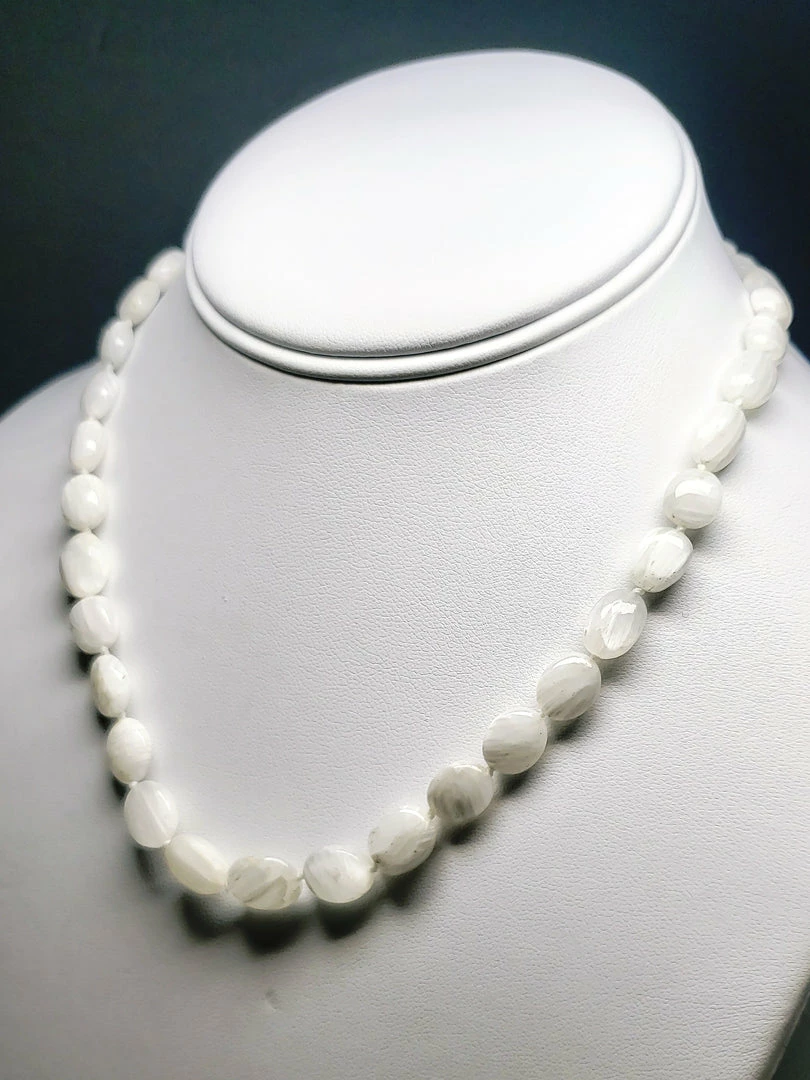 Tools4transformation Scolecite EO++ Oval 16.5inch 91.65ct