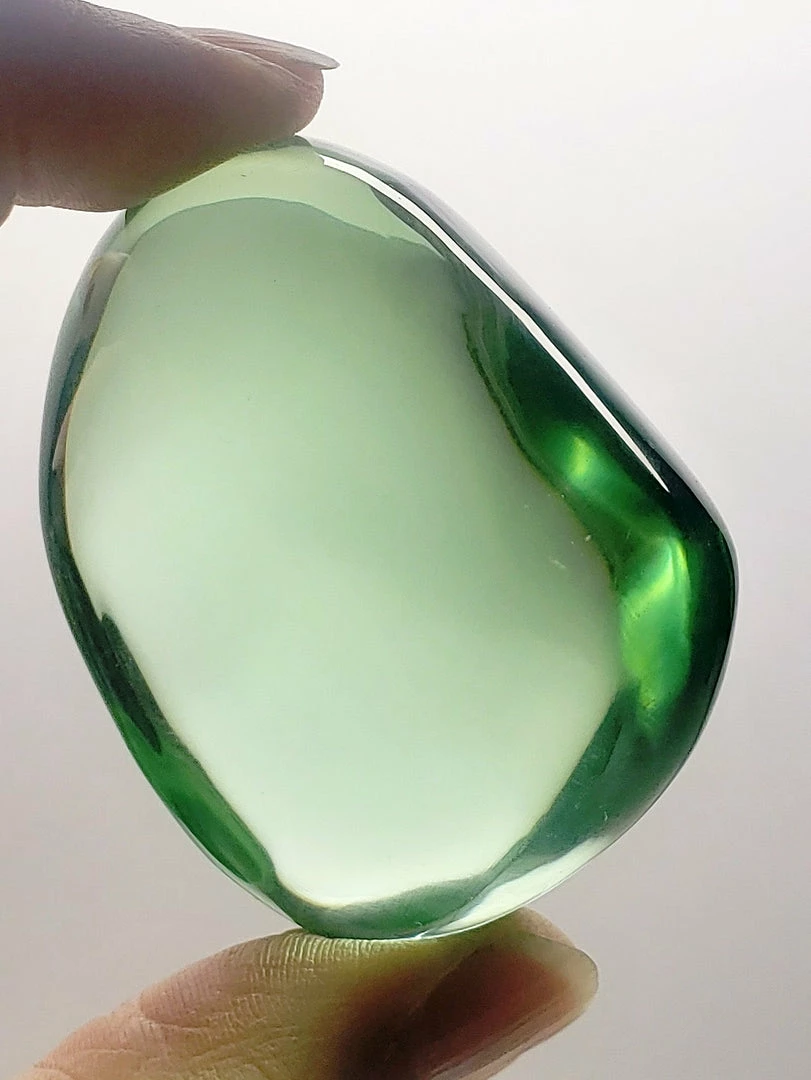 Tools4transformation Green / Eternal Spring Andara Crystal Hand Piece 108g