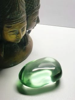 Tools4transformation Green / Eternal Spring Andara Crystal Hand Piece 78g